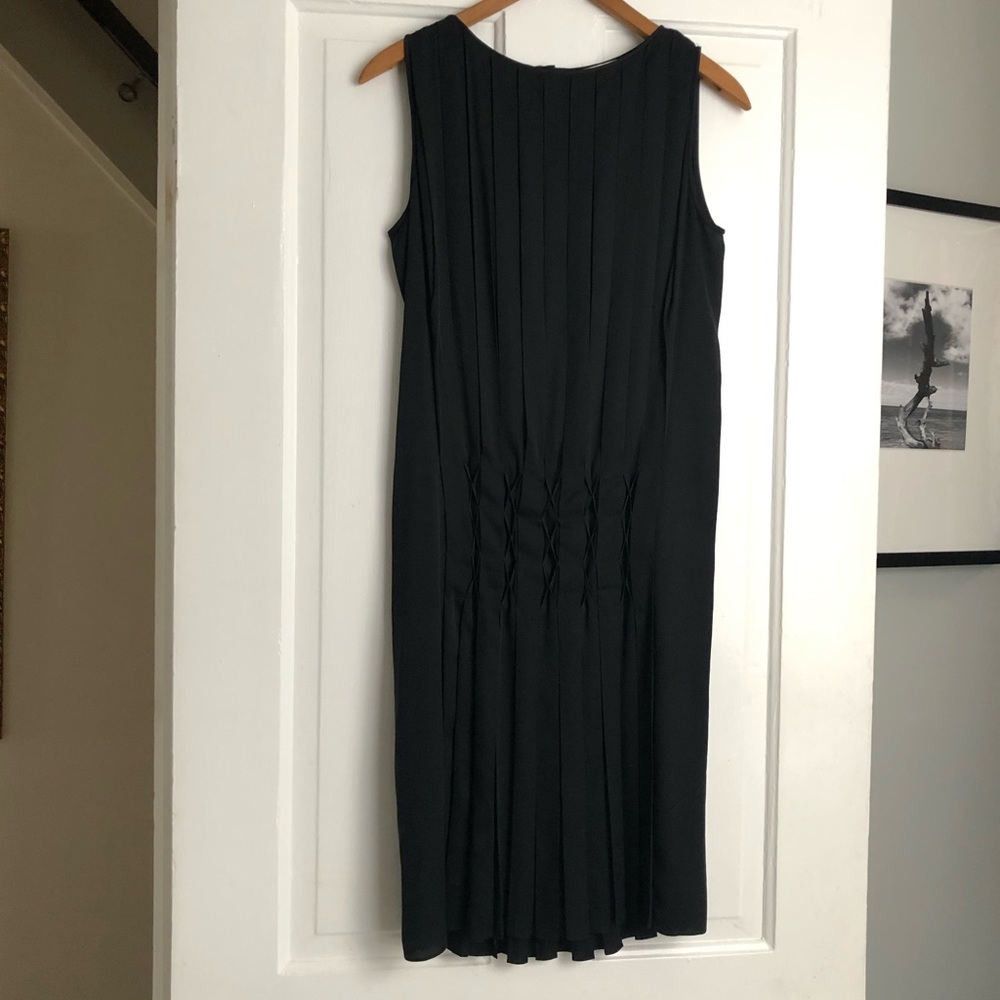 Vintage silk Diane Von Furstenberg dress size 4
